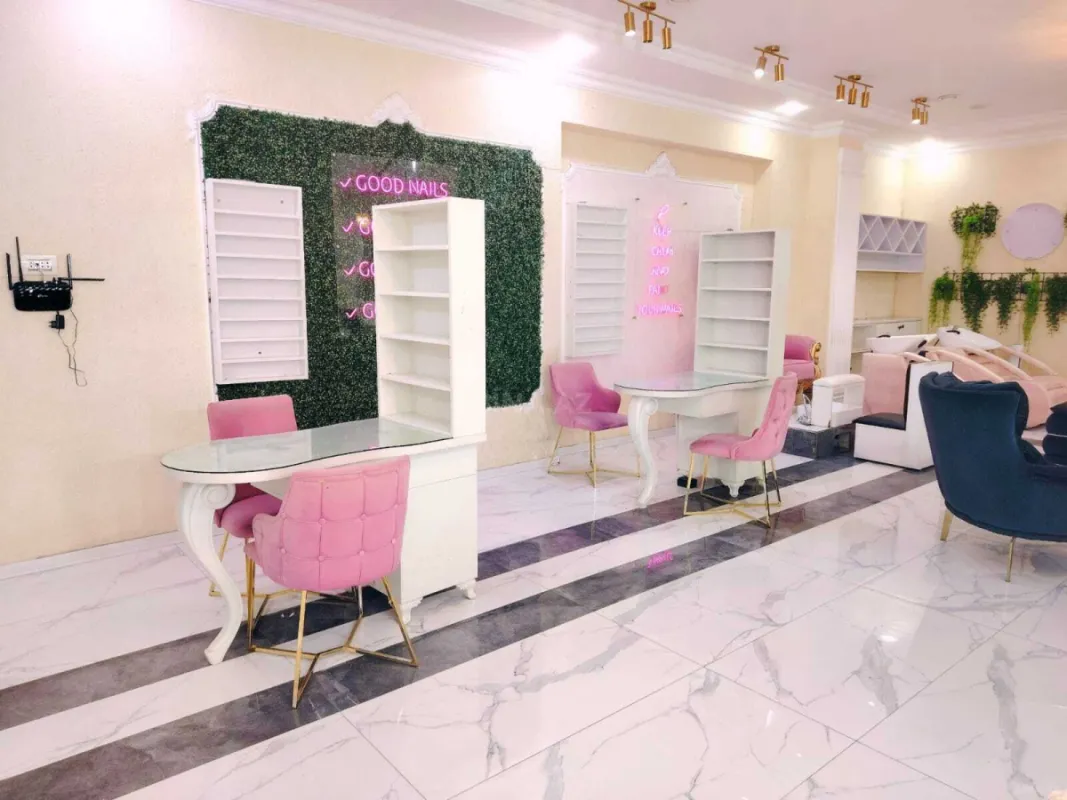 Satılır obyekt 110.5 m²