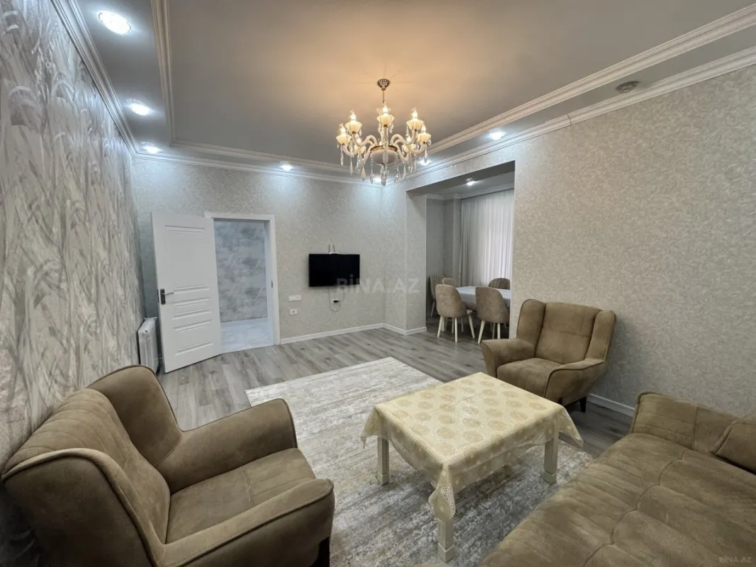 Kirayə verilir 2 otaqlı mənzil 75 m²