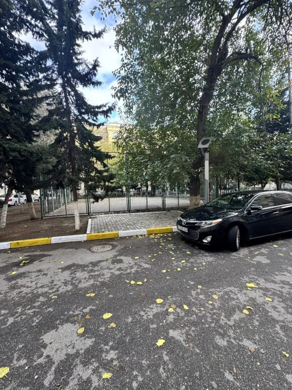 Kirayə verilir 2 otaqlı mənzil 75 m²