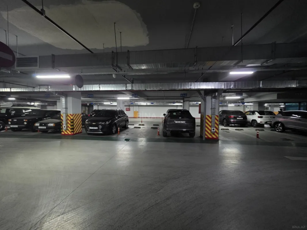 Satılır 2 otaqlı mənzil 98 m²