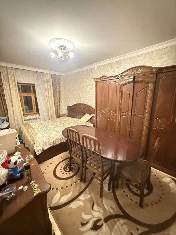 Satılır 4 otaqlı mənzil 100 m²