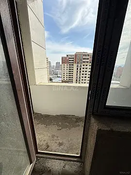 Satılır 3 otaqlı mənzil 113 m²