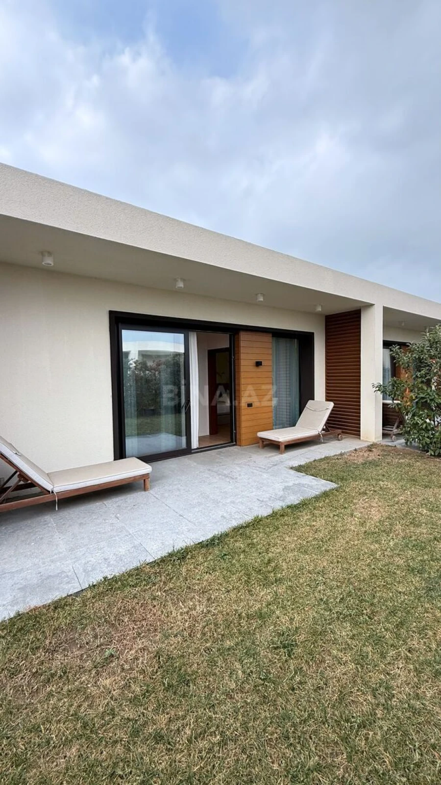 Satılır 2 otaqlı həyət evi 79.6 m²