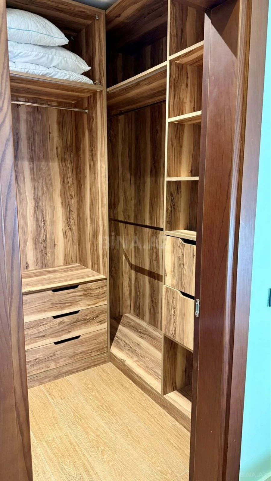 Satılır 2 otaqlı həyət evi 79.6 m²