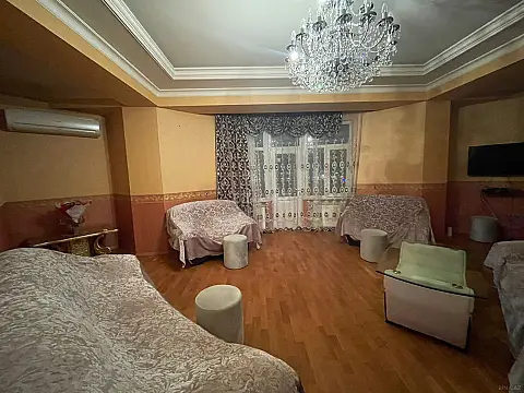 Satılır 3 otaqlı mənzil 117 m²