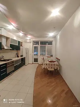 Kirayə verilir 3 otaqlı mənzil 141 m²