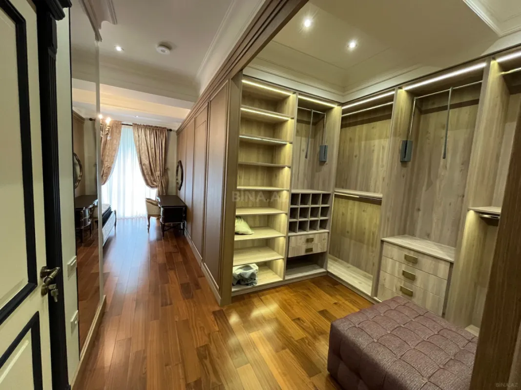 Kirayə verilir 5 otaqlı mənzil 220 m²