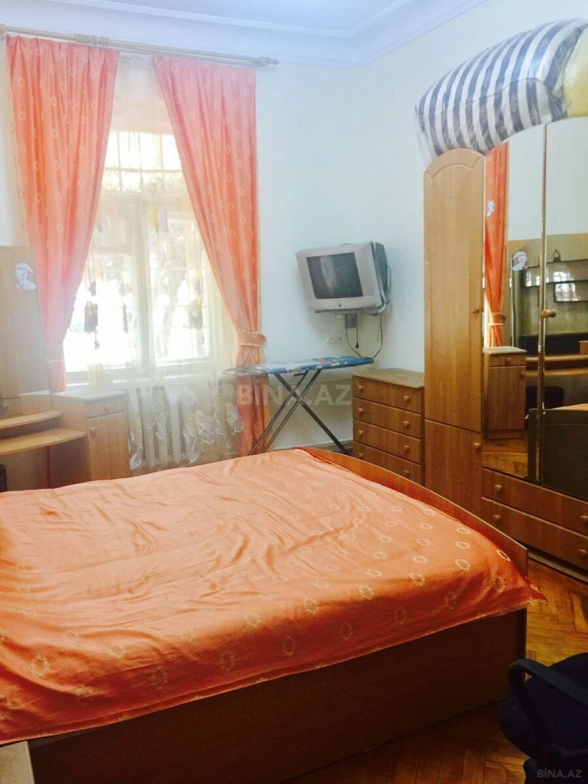 Satılır 2 otaqlı mənzil 65 m²