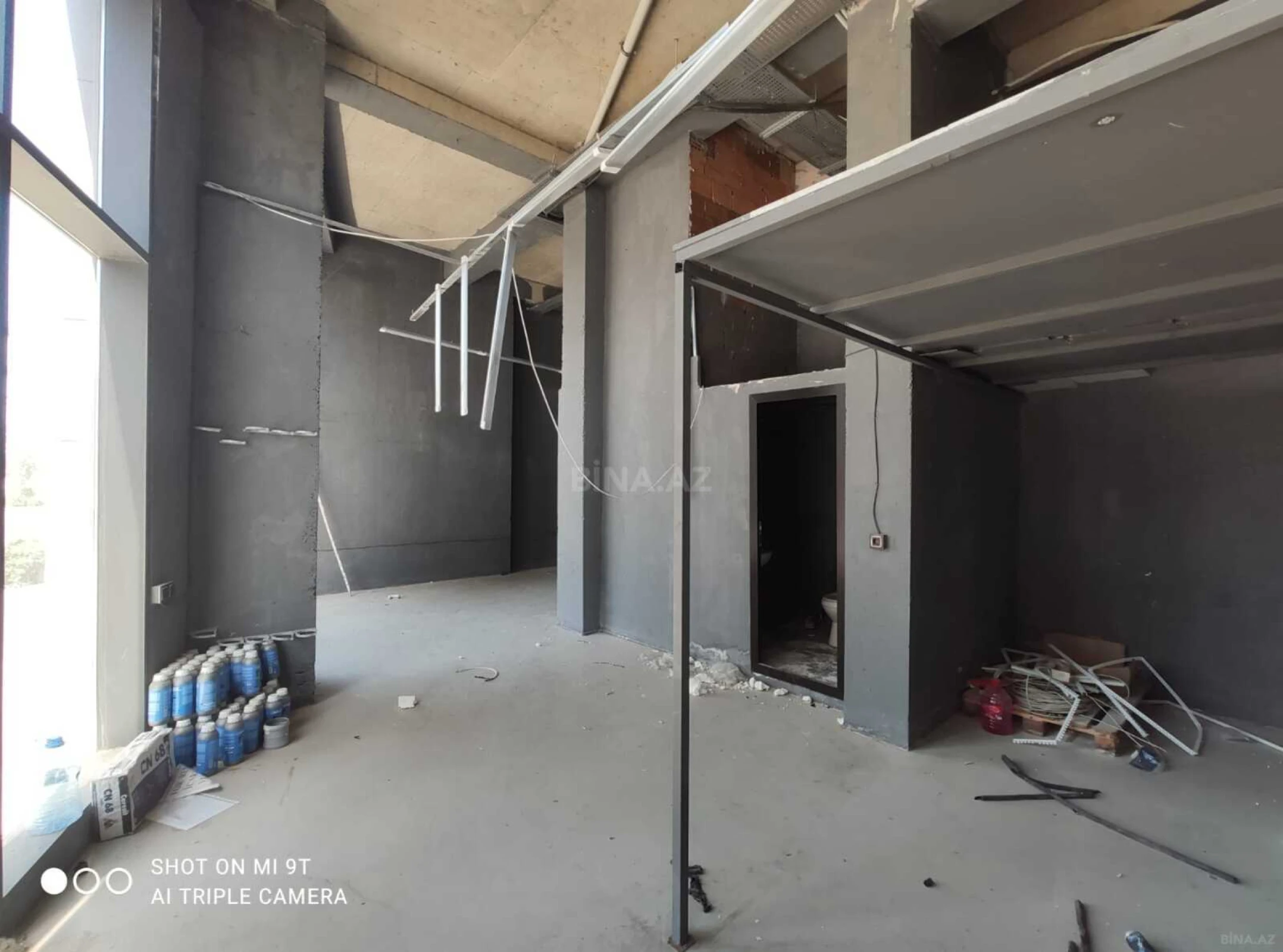 Satılır obyekt 168 m²