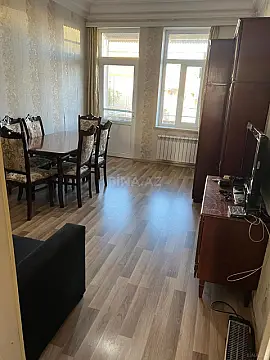 Satılır 2 otaqlı mənzil 55 m²