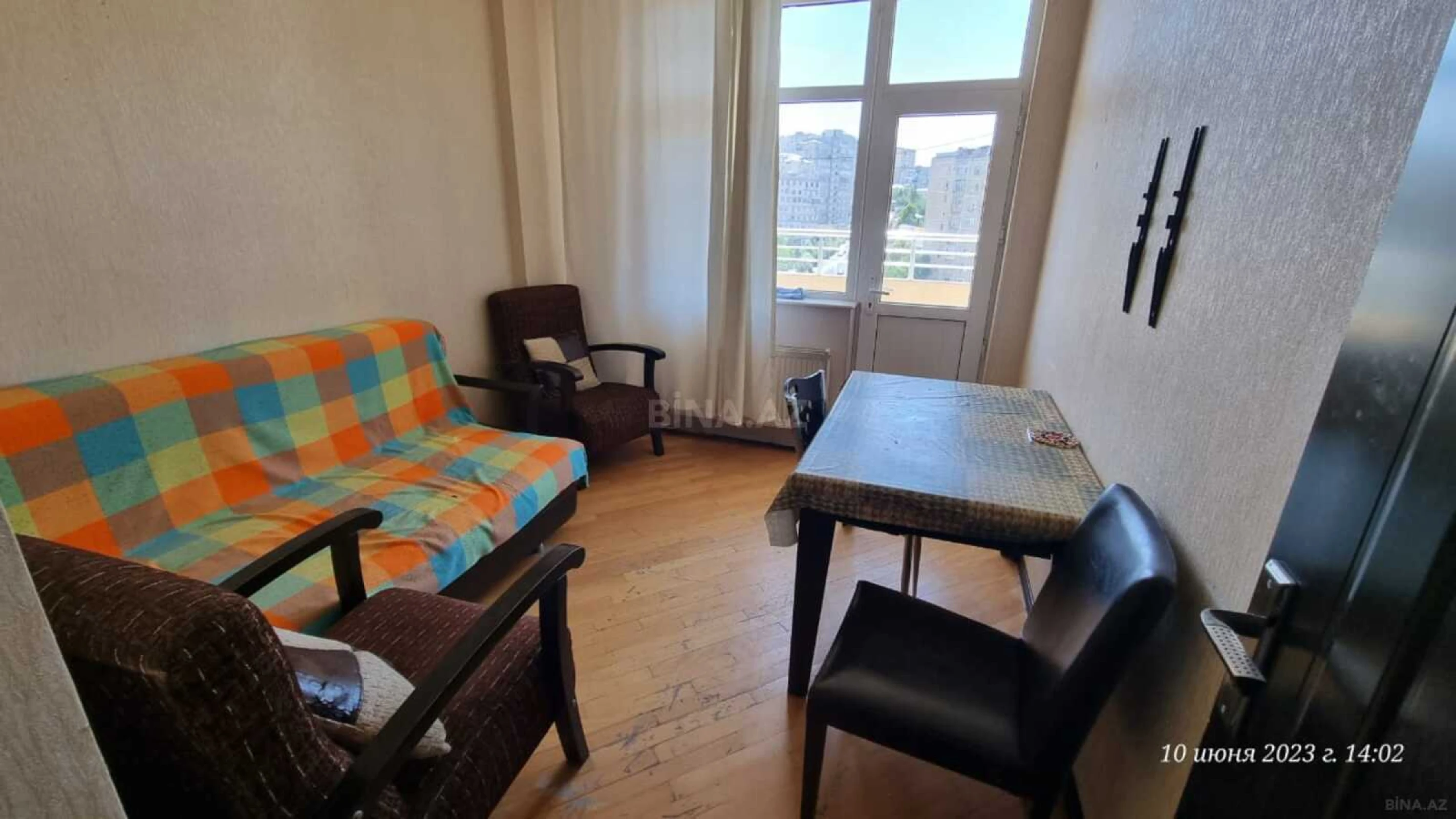 Satılır 3 otaqlı mənzil 77 m²
