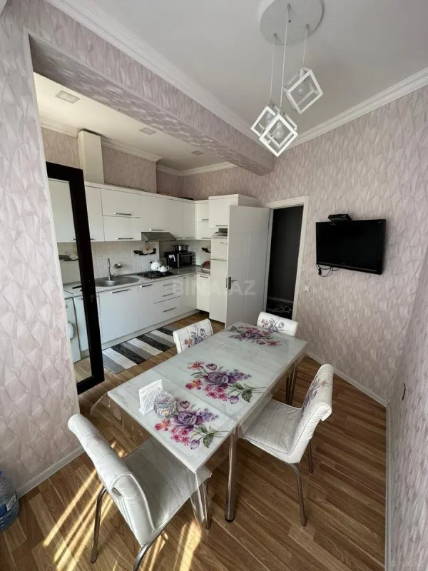 Satılır 3 otaqlı mənzil 80 m²