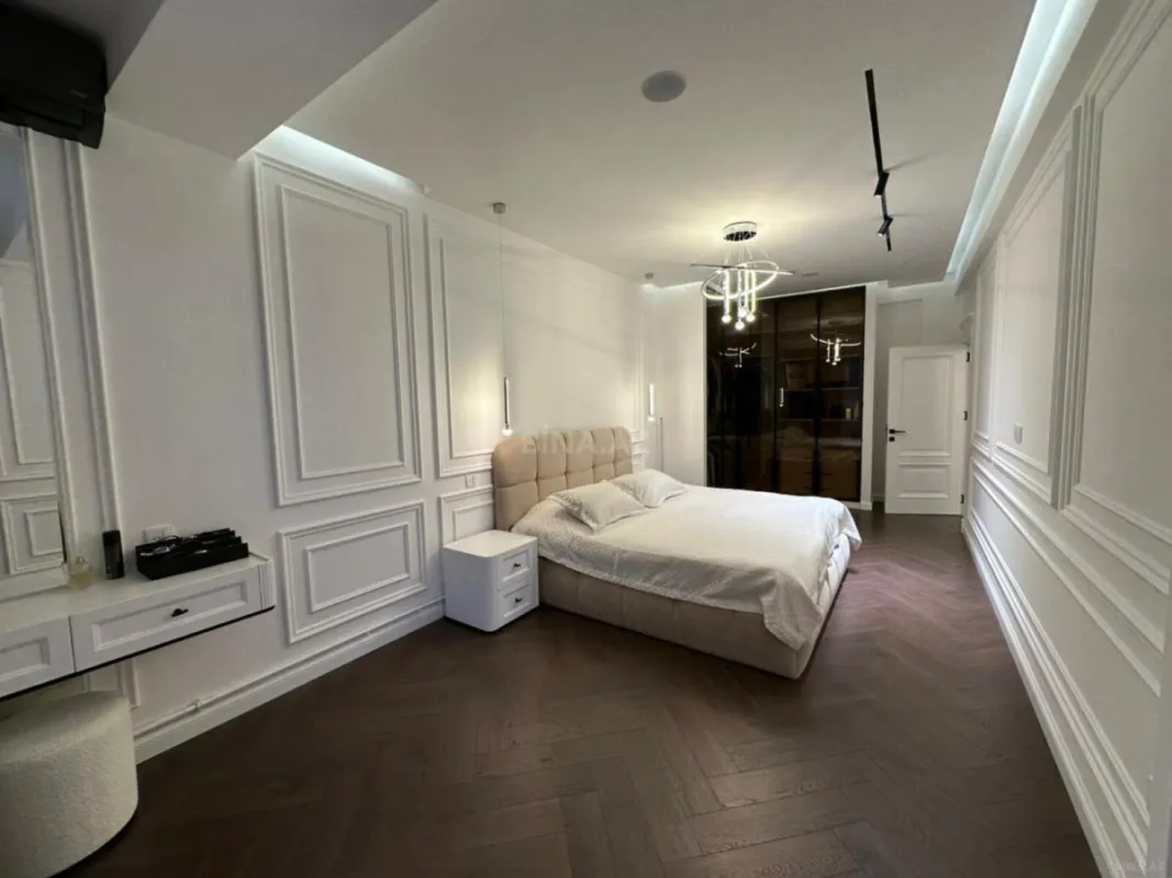 Satılır 2 otaqlı mənzil 86 m²