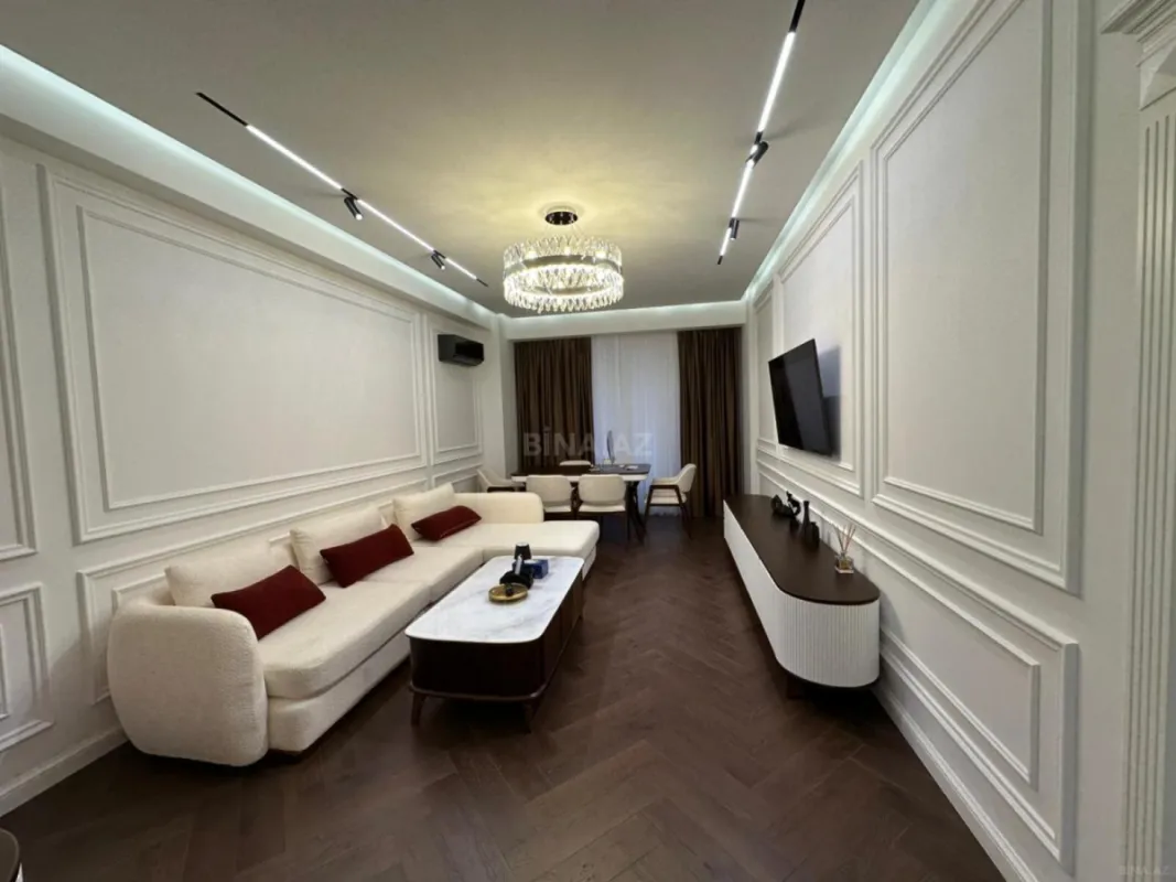 Satılır 2 otaqlı mənzil 86 m²