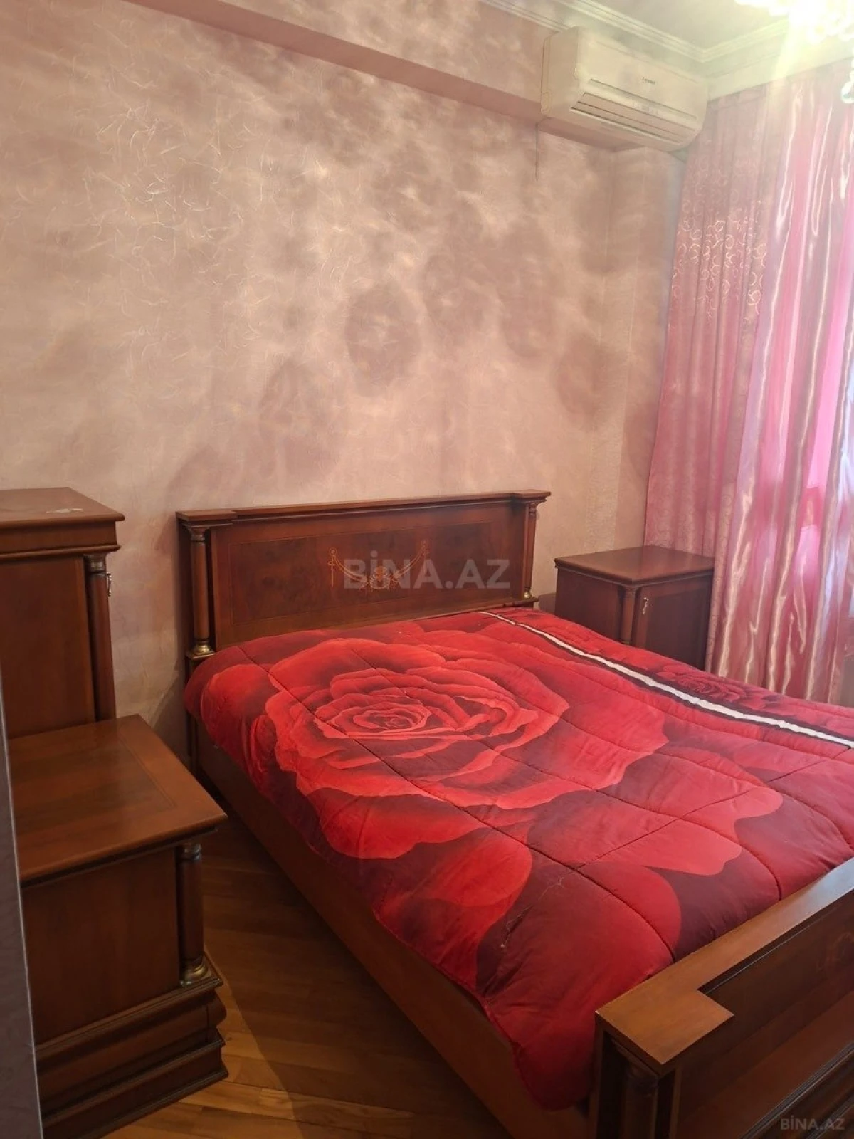 Kirayə verilir 2 otaqlı mənzil 55 m²