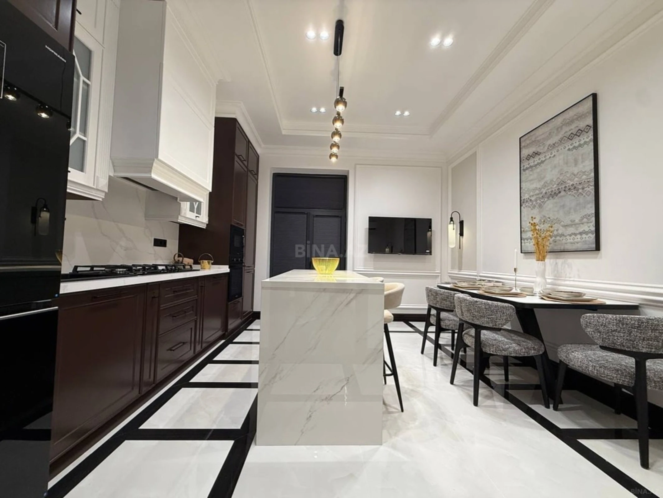 Kirayə verilir 3 otaqlı mənzil 130 m²