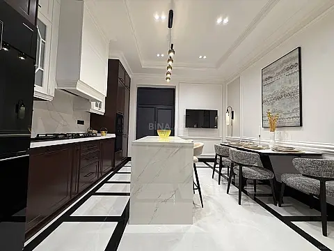 Kirayə verilir 3 otaqlı mənzil 130 m²