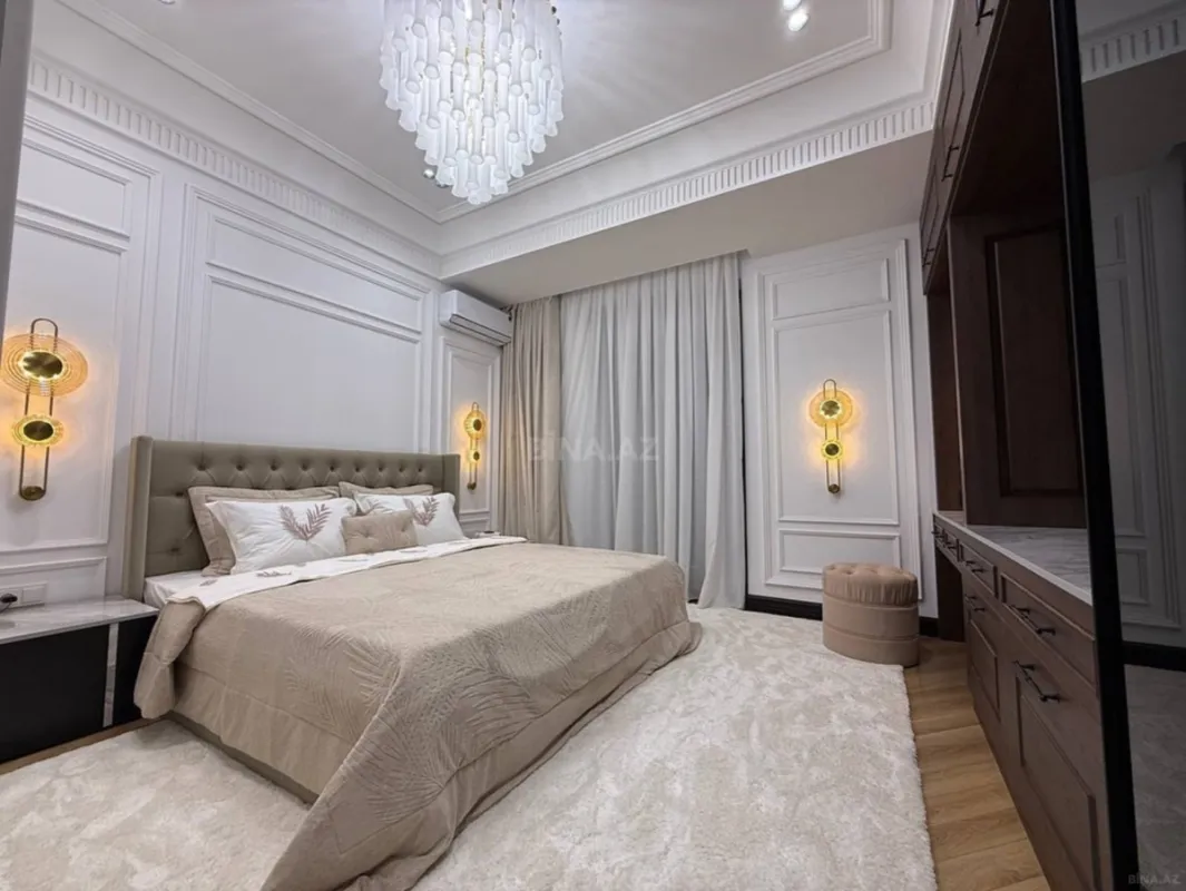 Kirayə verilir 3 otaqlı mənzil 130 m²