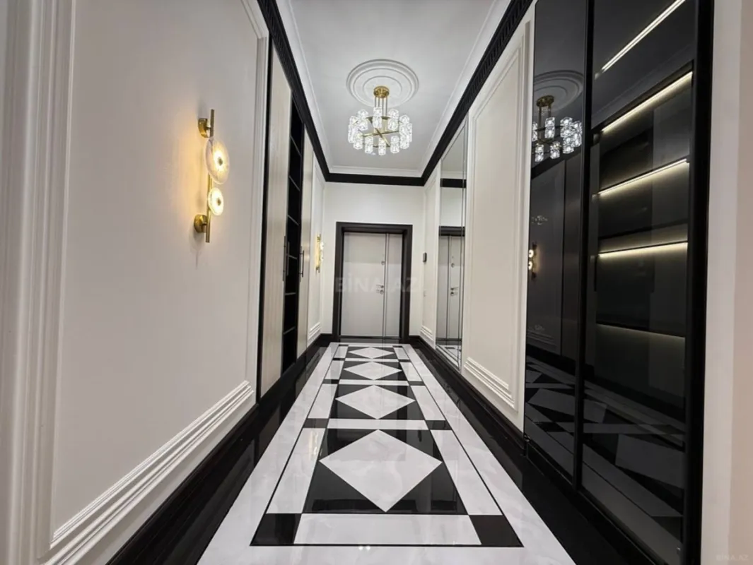 Kirayə verilir 3 otaqlı mənzil 130 m²