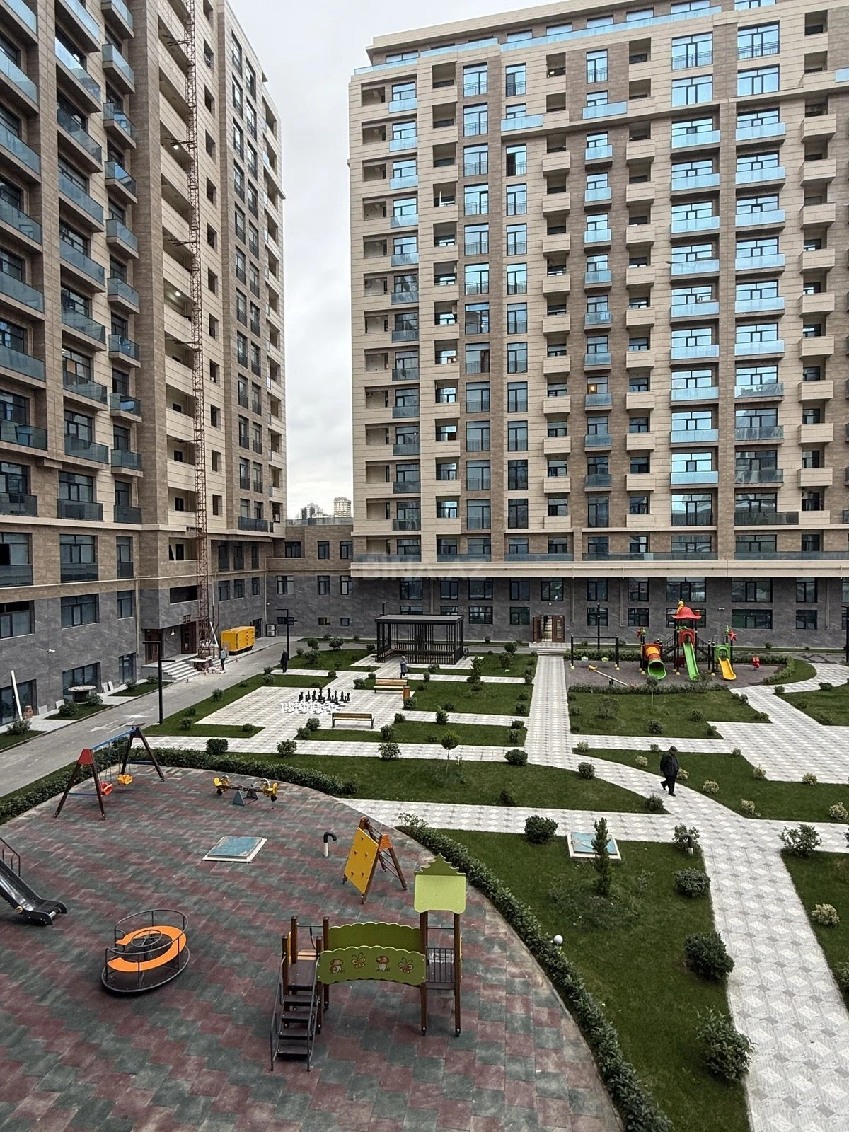 Satılır 2 otaqlı mənzil 54 m²