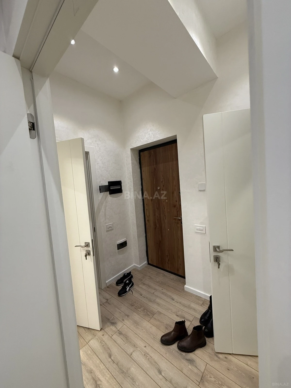 Satılır 2 otaqlı mənzil 54 m²