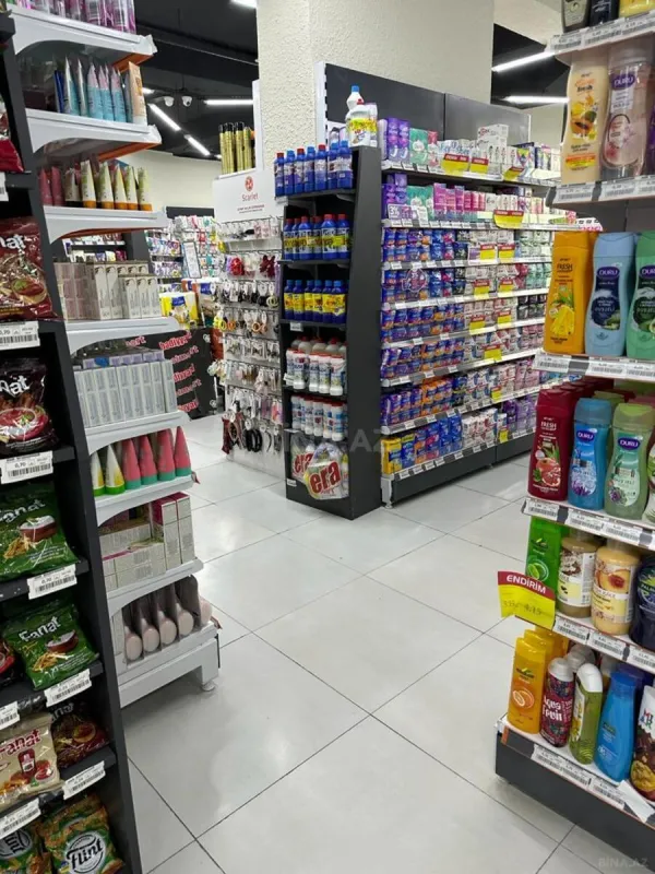 Satılır obyekt 196 m²