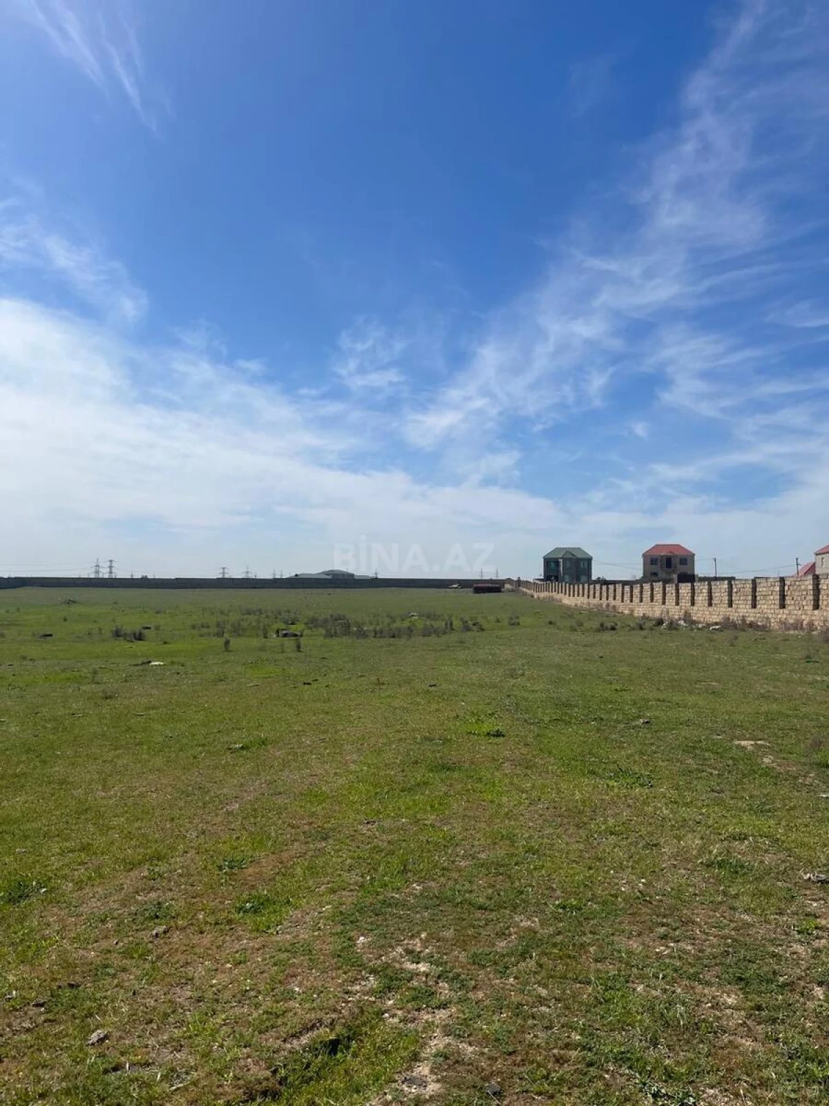 Satılır torpaq sahəsi 200 m²