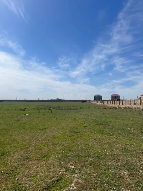 Satılır torpaq sahəsi 200 m²