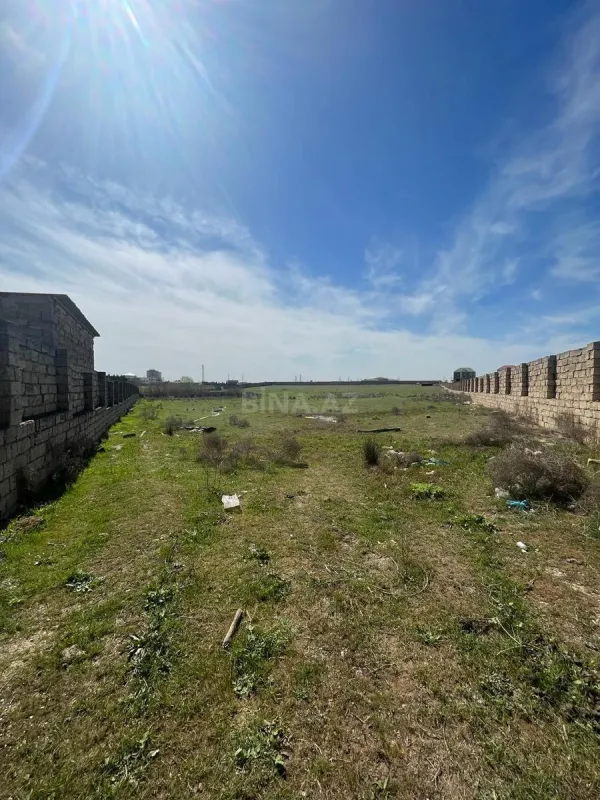 Satılır torpaq sahəsi 200 m²