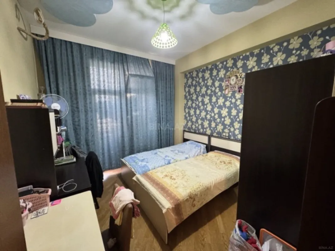 Satılır 3 otaqlı mənzil 88 m²