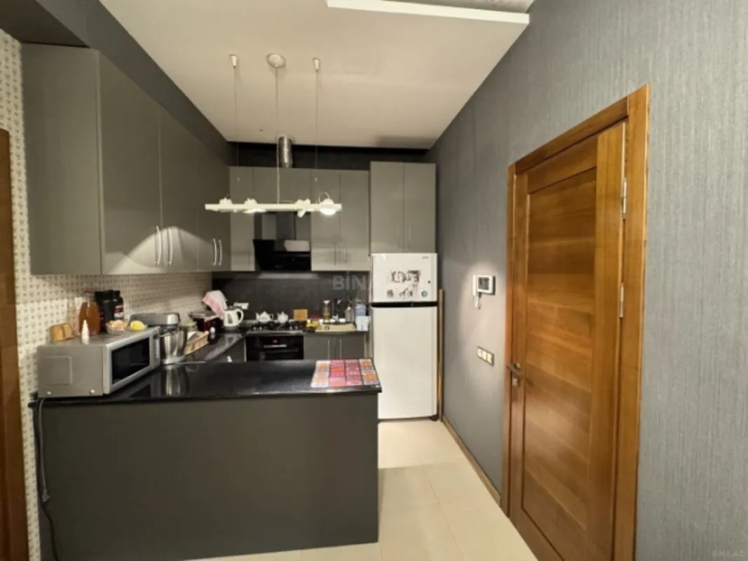 Satılır 3 otaqlı mənzil 88 m²
