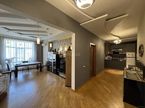 Satılır 3 otaqlı mənzil 88 m²