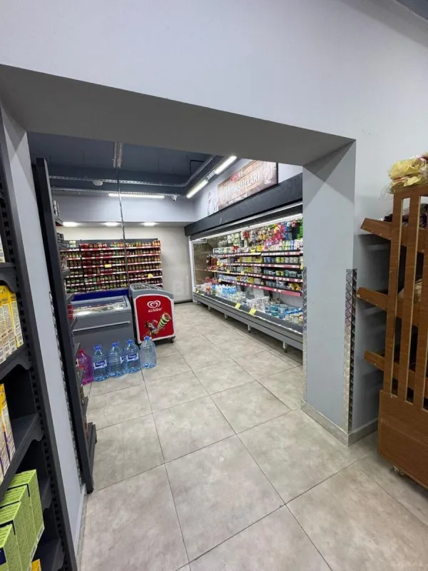 Satılır obyekt 3500 m²