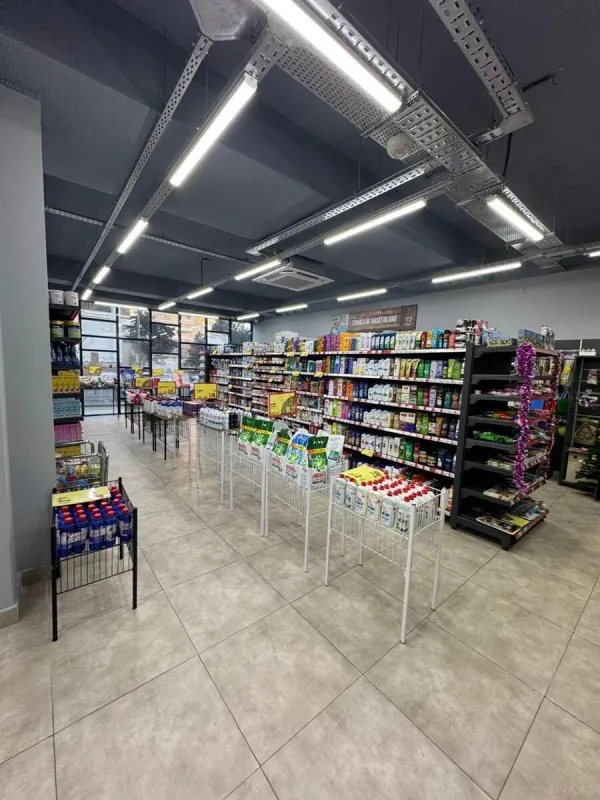 Satılır obyekt 3500 m²