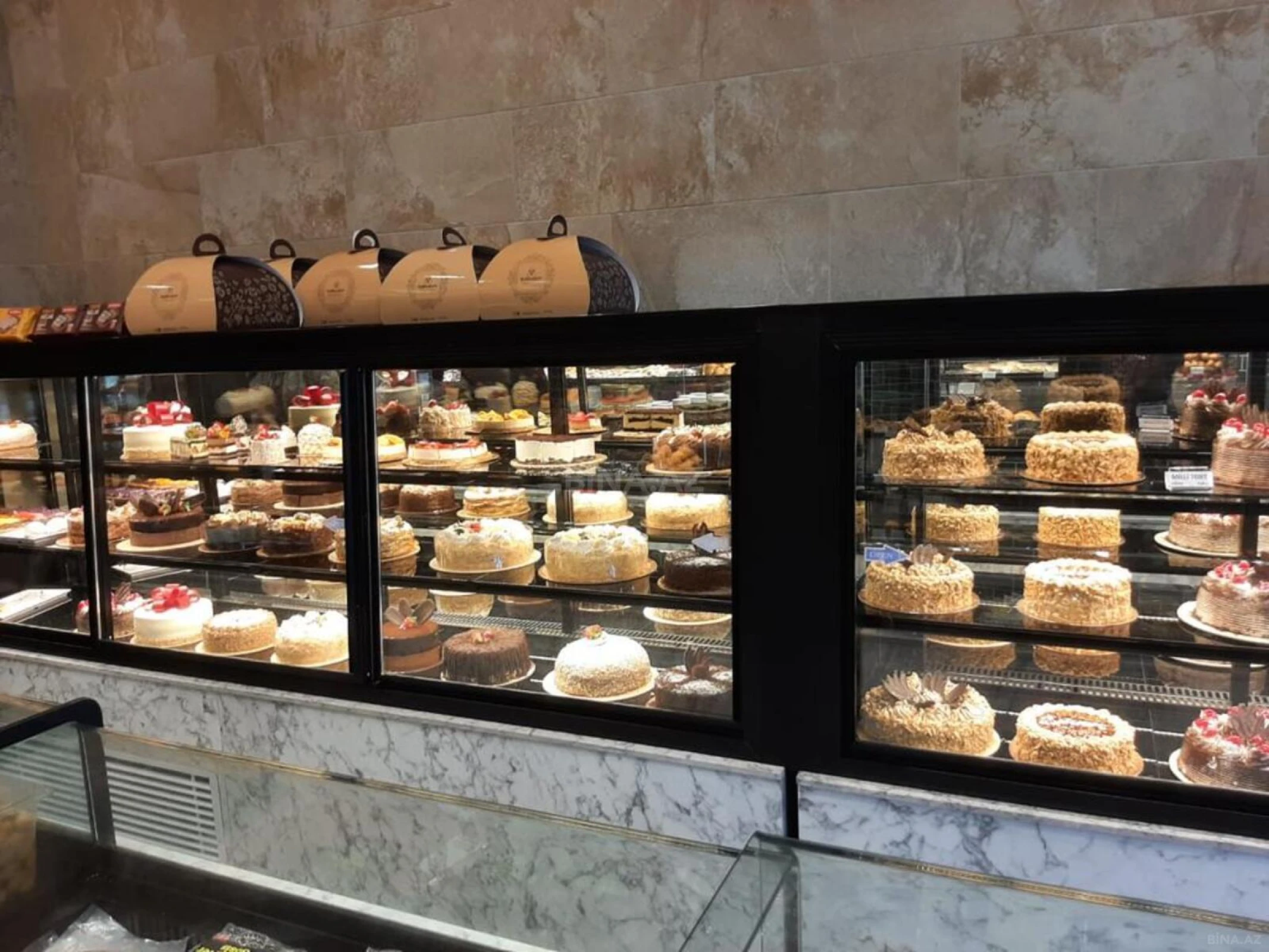 Satılır obyekt 3500 m²