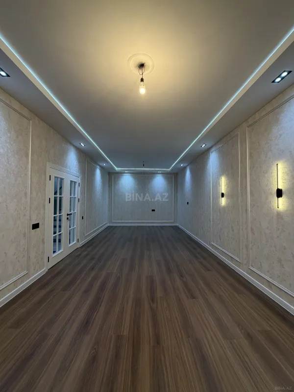 Satılır 5 otaqlı həyət evi 200 m²