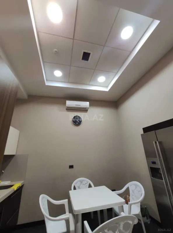 Kirayə verilir 5 otaqlı ofis 200 m²