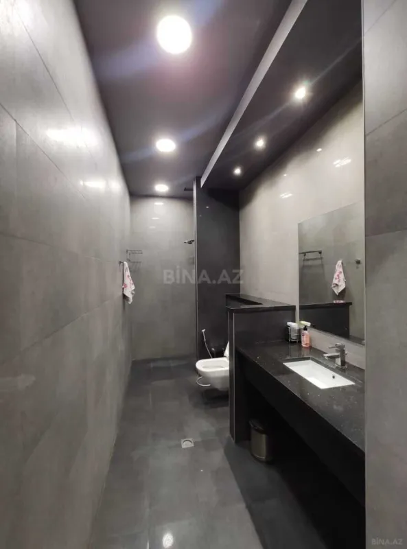 Kirayə verilir 5 otaqlı ofis 200 m²