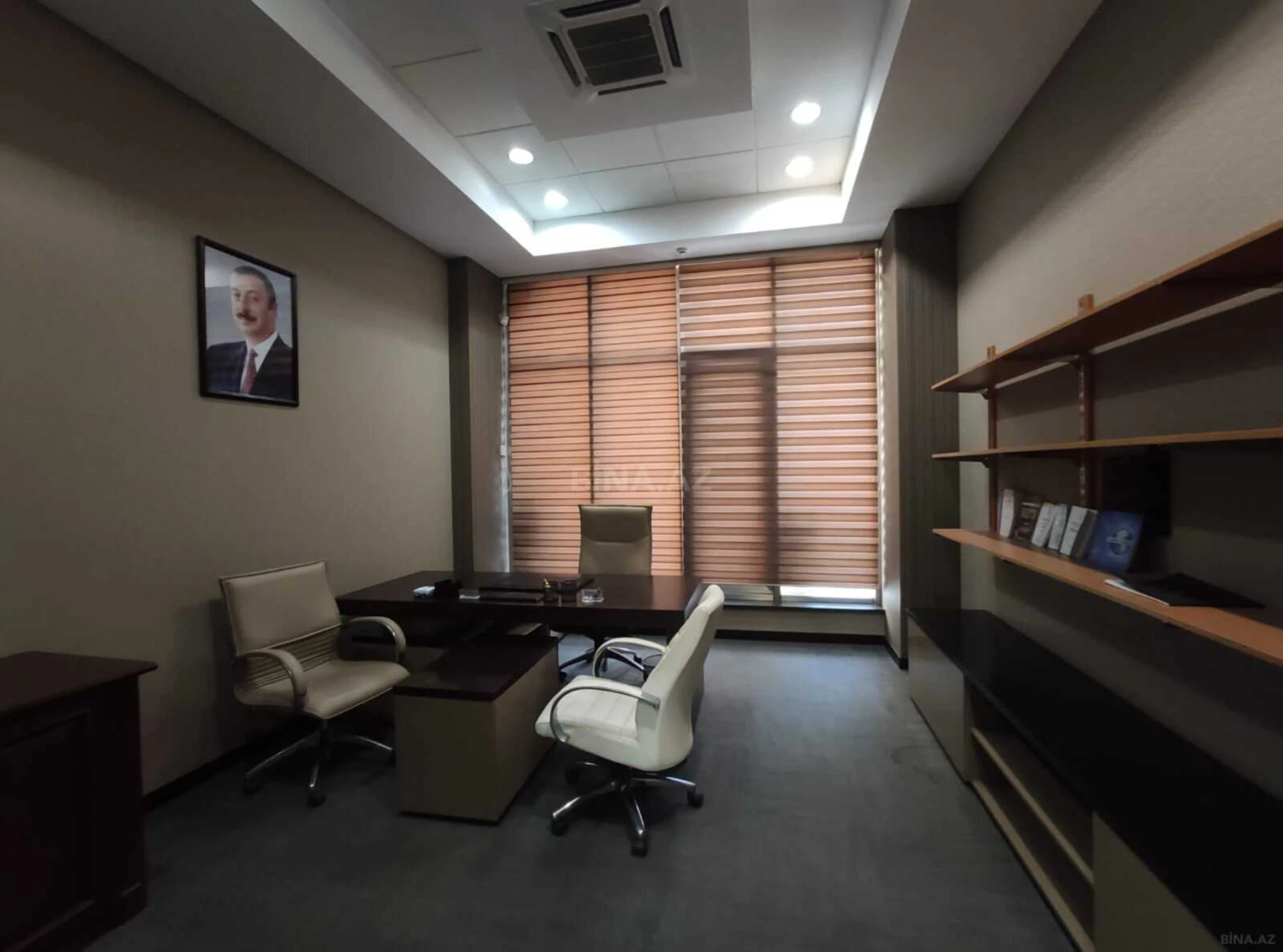 Kirayə verilir 5 otaqlı ofis 200 m²