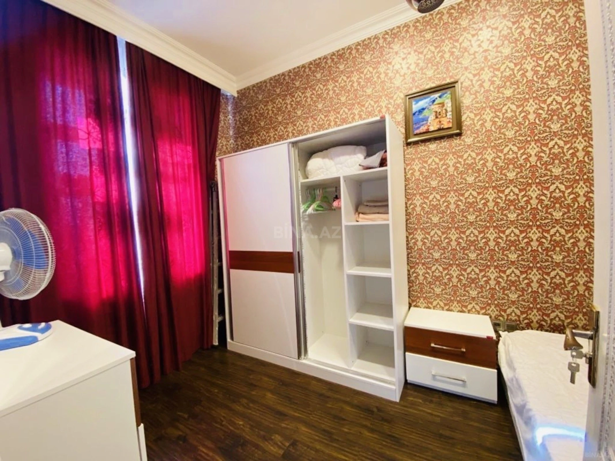 Kirayə verilir 2 otaqlı mənzil 60 m²
