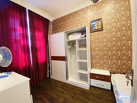 Kirayə verilir 2 otaqlı mənzil 60 m²