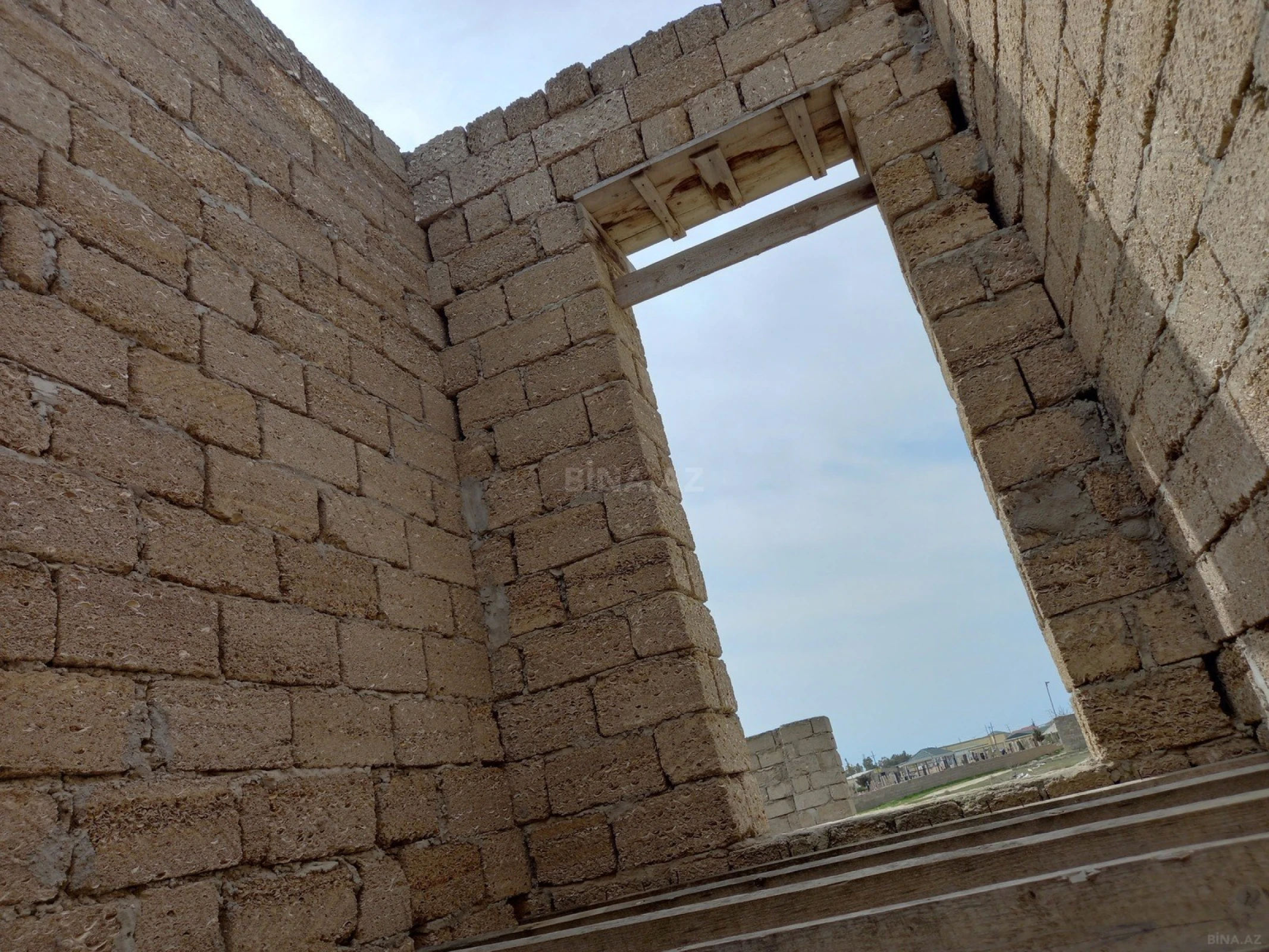 Satılır 3 otaqlı həyət evi 100 m²