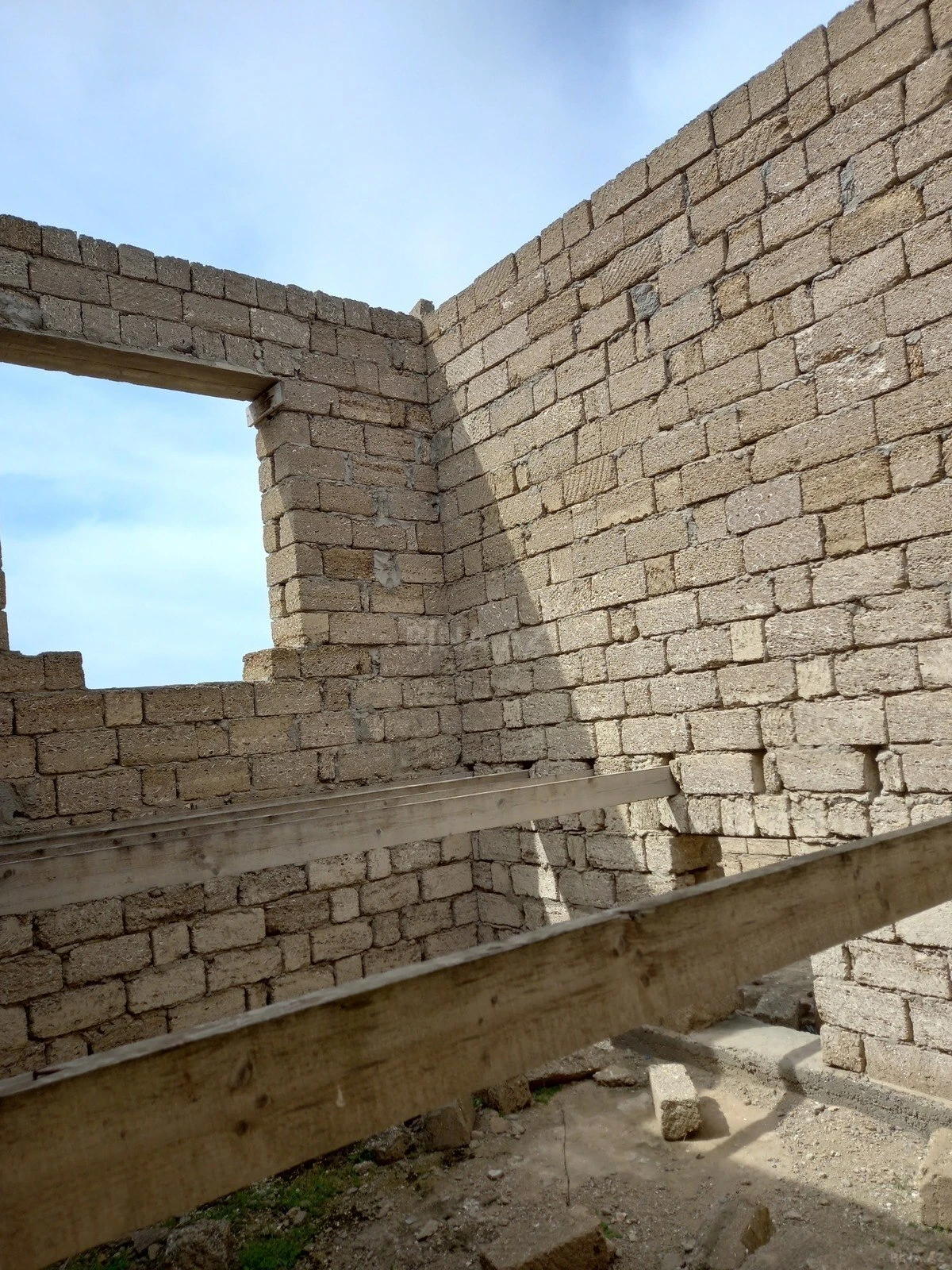 Satılır 3 otaqlı həyət evi 100 m²