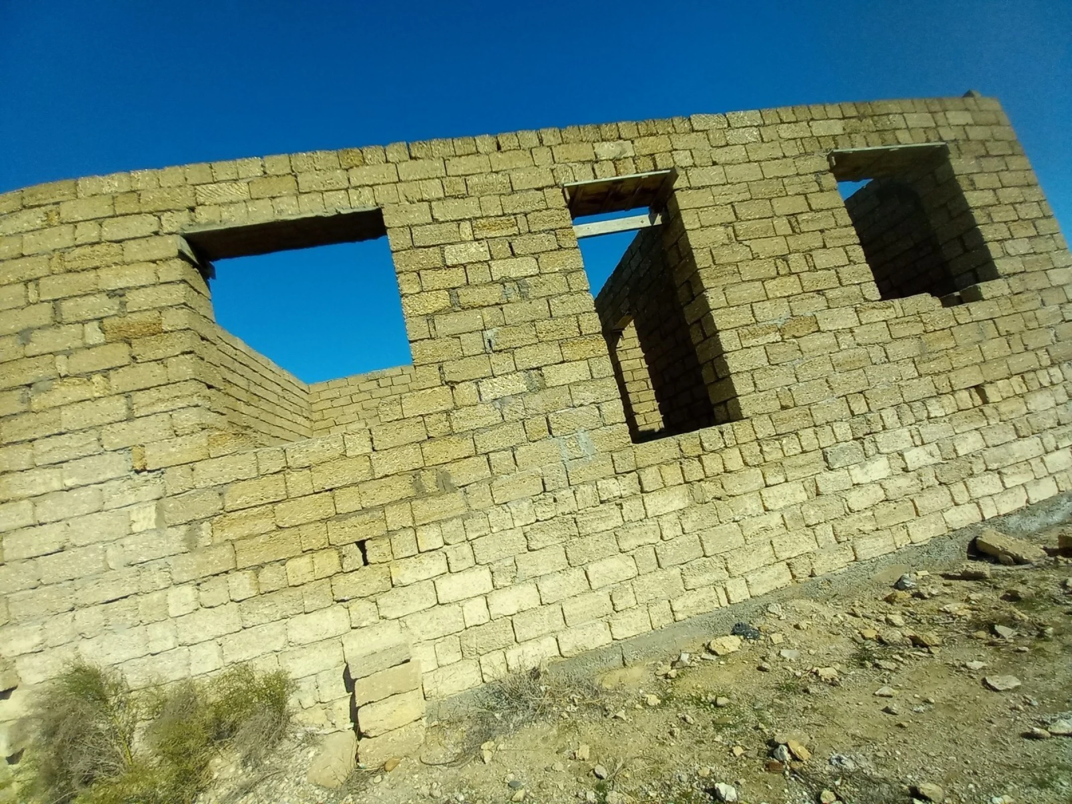 Satılır 3 otaqlı həyət evi 100 m²