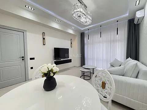Kirayə verilir 2 otaqlı mənzil 70 m²