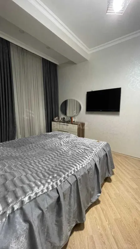 Satılır 3 otaqlı mənzil 114 m²