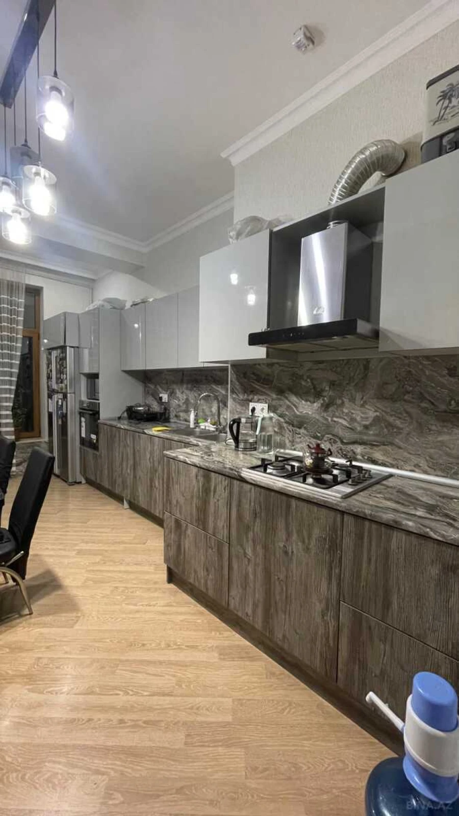 Satılır 3 otaqlı mənzil 114 m²