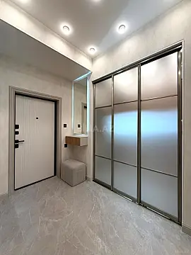 Satılır 2 otaqlı mənzil 56 m²