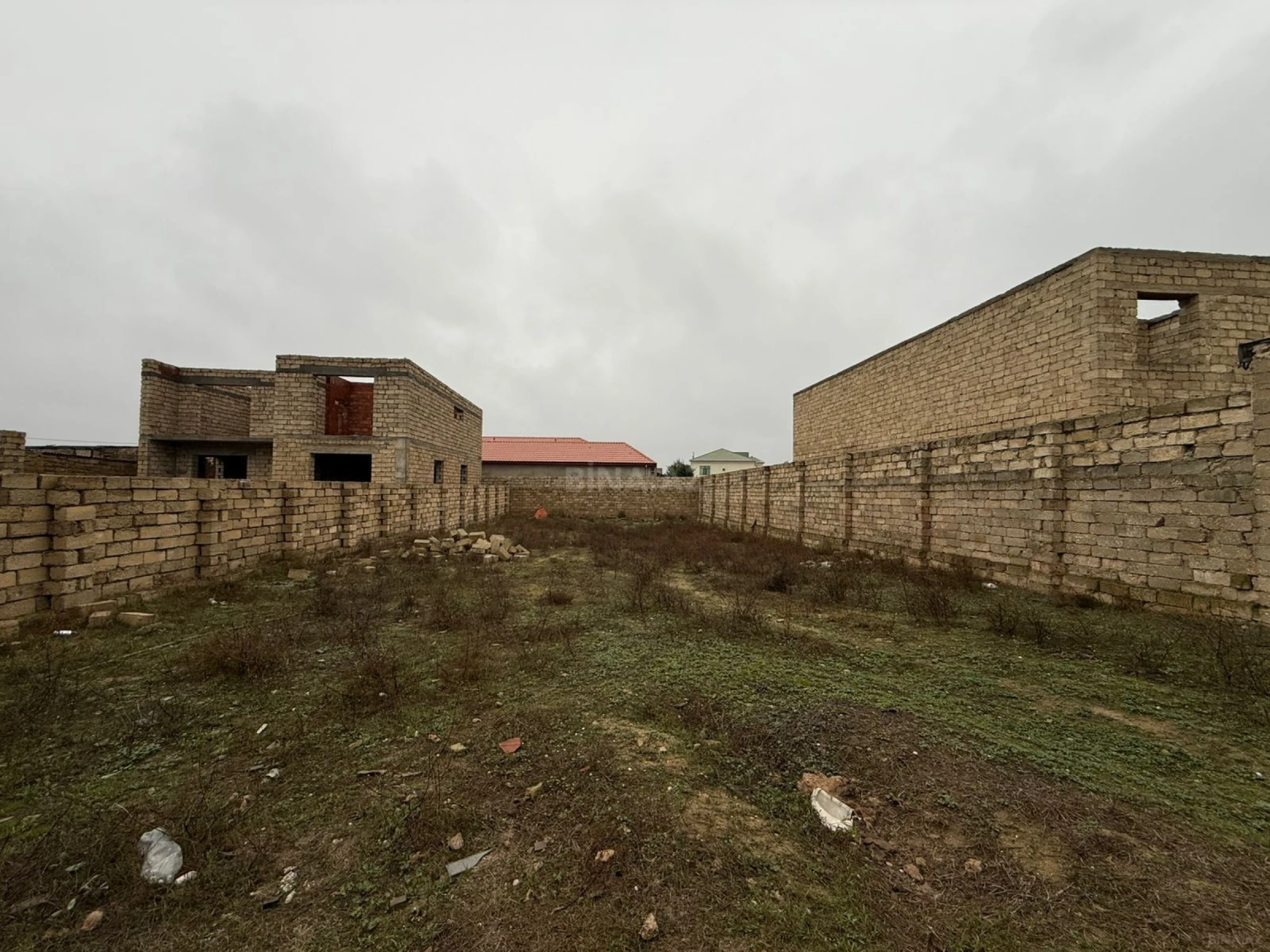 Satılır torpaq sahəsi 6 m²