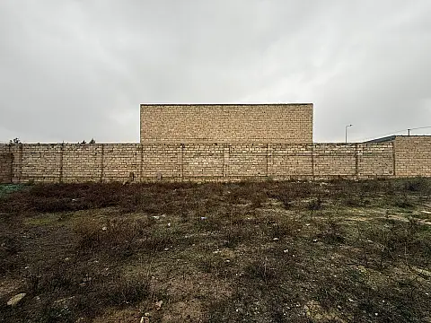 Satılır torpaq sahəsi 6 m²